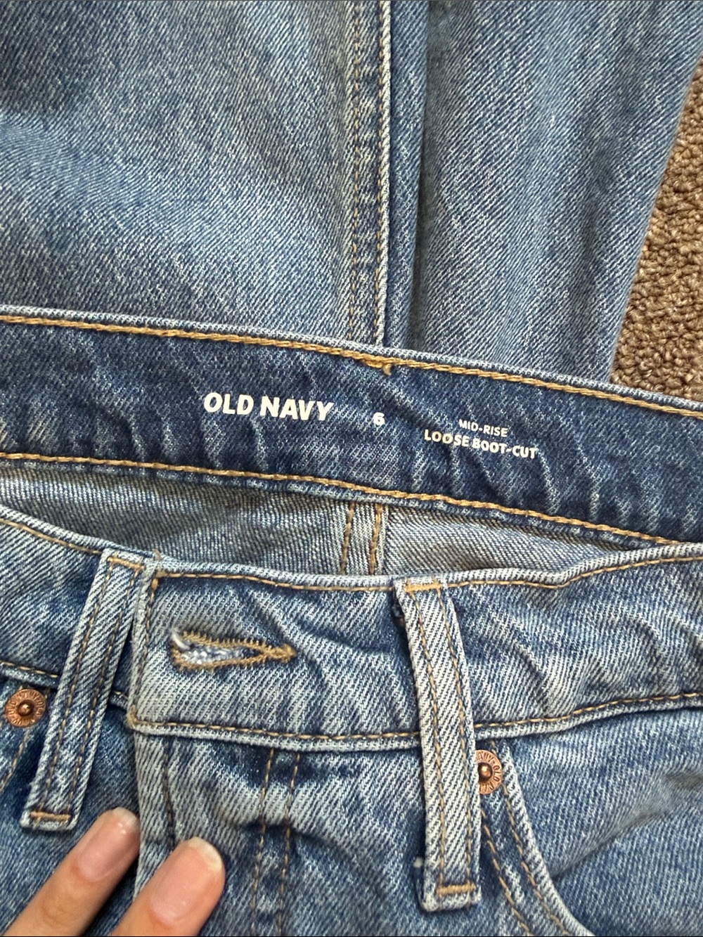 Classic Light Wash Blue Denim Jeans old navy - Picture 2 of 4